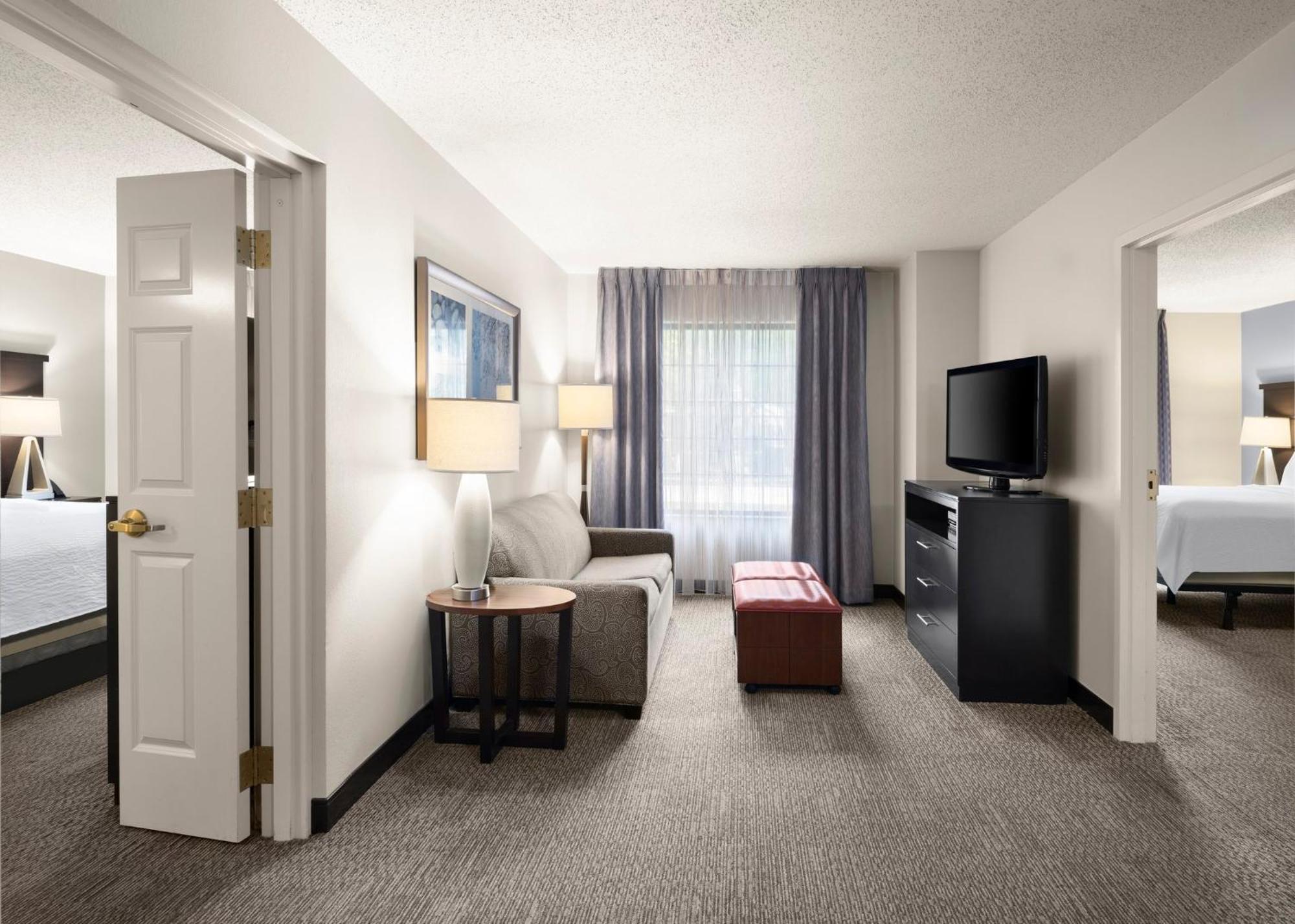 Staybridge Suites Indianapolis-Airport By Ihg Plainfield Kültér fotó